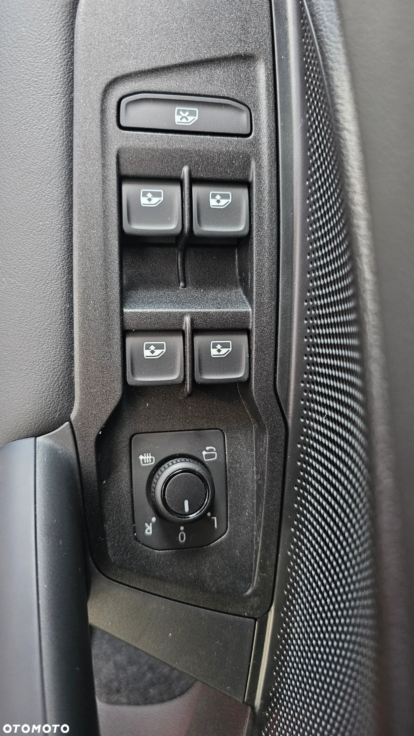 Volkswagen Tiguan - 20