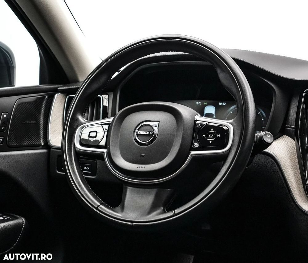 Volvo XC 60 D4 Inscription - 19