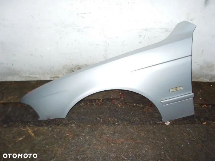 BMW 5 E39 LIFT BŁOTNIK LEWY PRZÓD PRZEDNI 354/7 TITAN SILBER - 1
