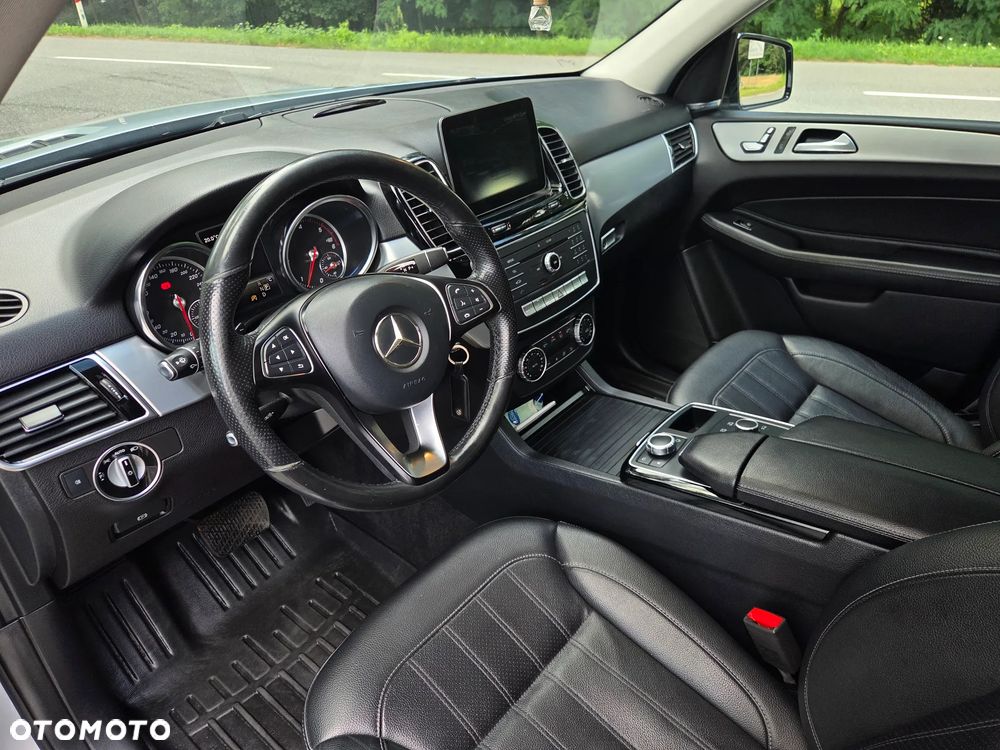Mercedes-Benz GLE 250 d 4-Matic - 16