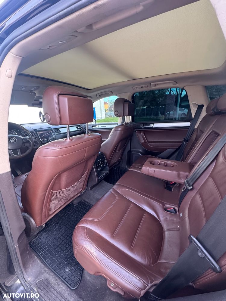 Volkswagen Touareg 3.0 V6 TDI BMT - 9