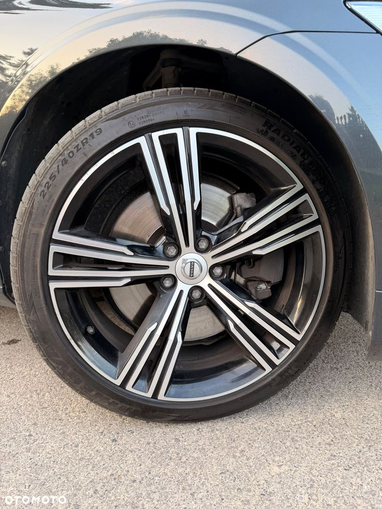 Volvo V60 T6 AWD Inscription - 13