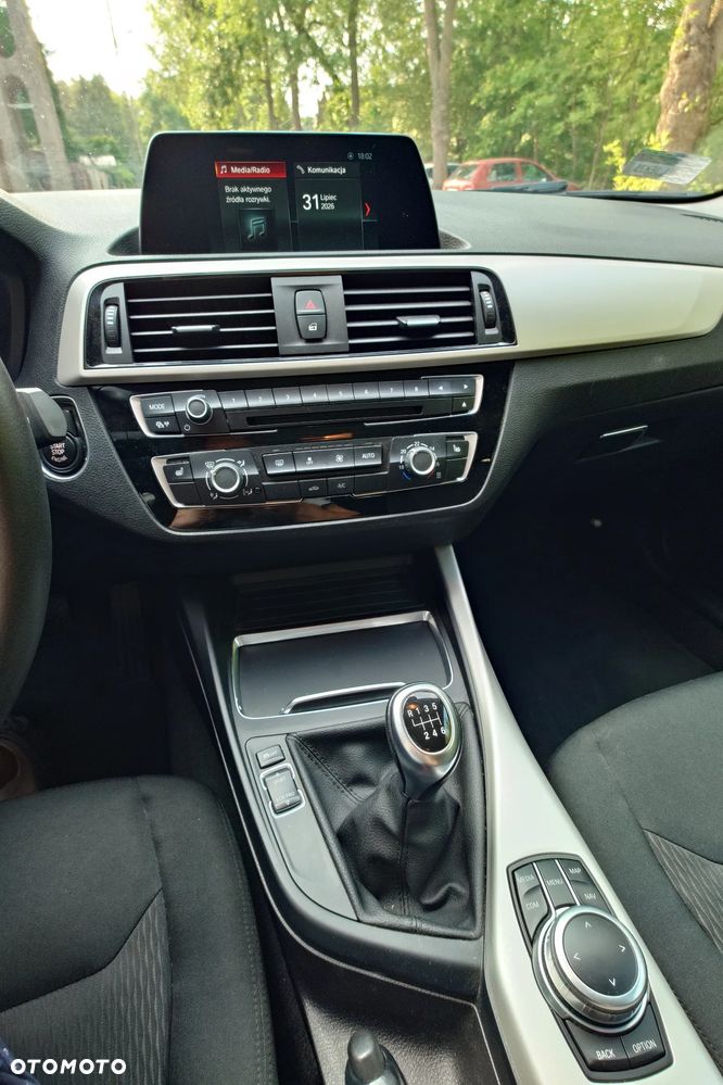 BMW Seria 1 118i Advantage - 11