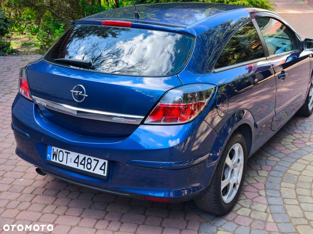 Opel Astra 2.0 T Sport - 19