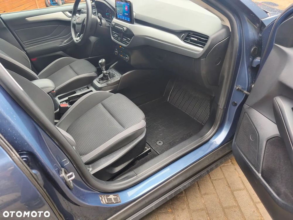 Ford Focus 1.0 EcoBoost Start-Stopp-System TITANIUM STYLE - 34