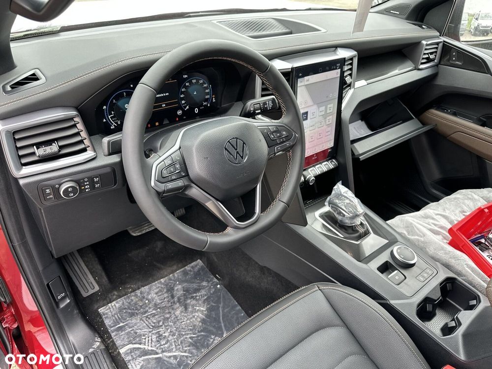 Volkswagen Amarok - 9