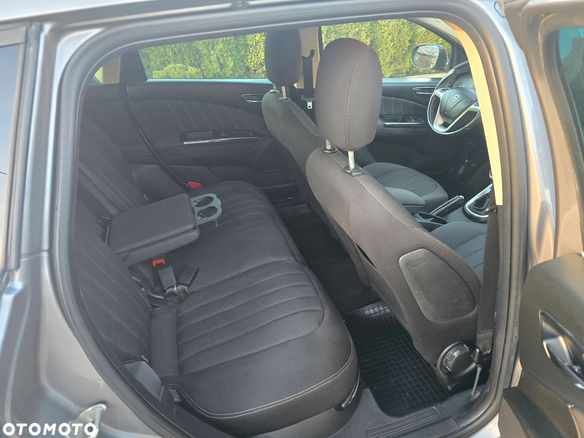 Lancia Delta 1.4 T-Jet Argento Euro5 - 8