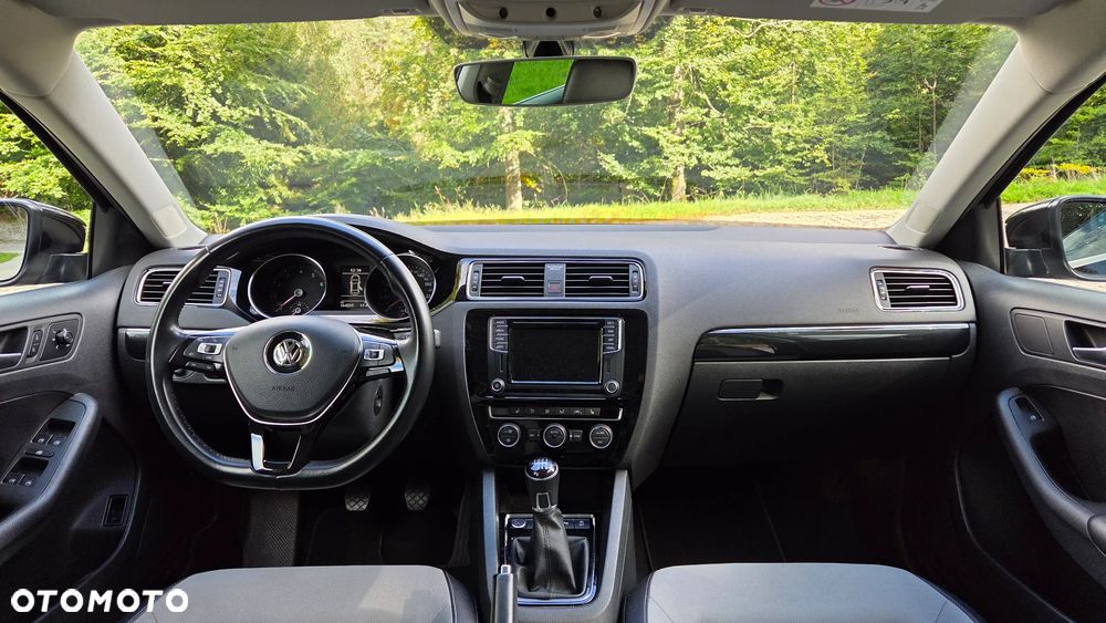 Volkswagen Jetta 1.4 TSI BMT Highline - 22