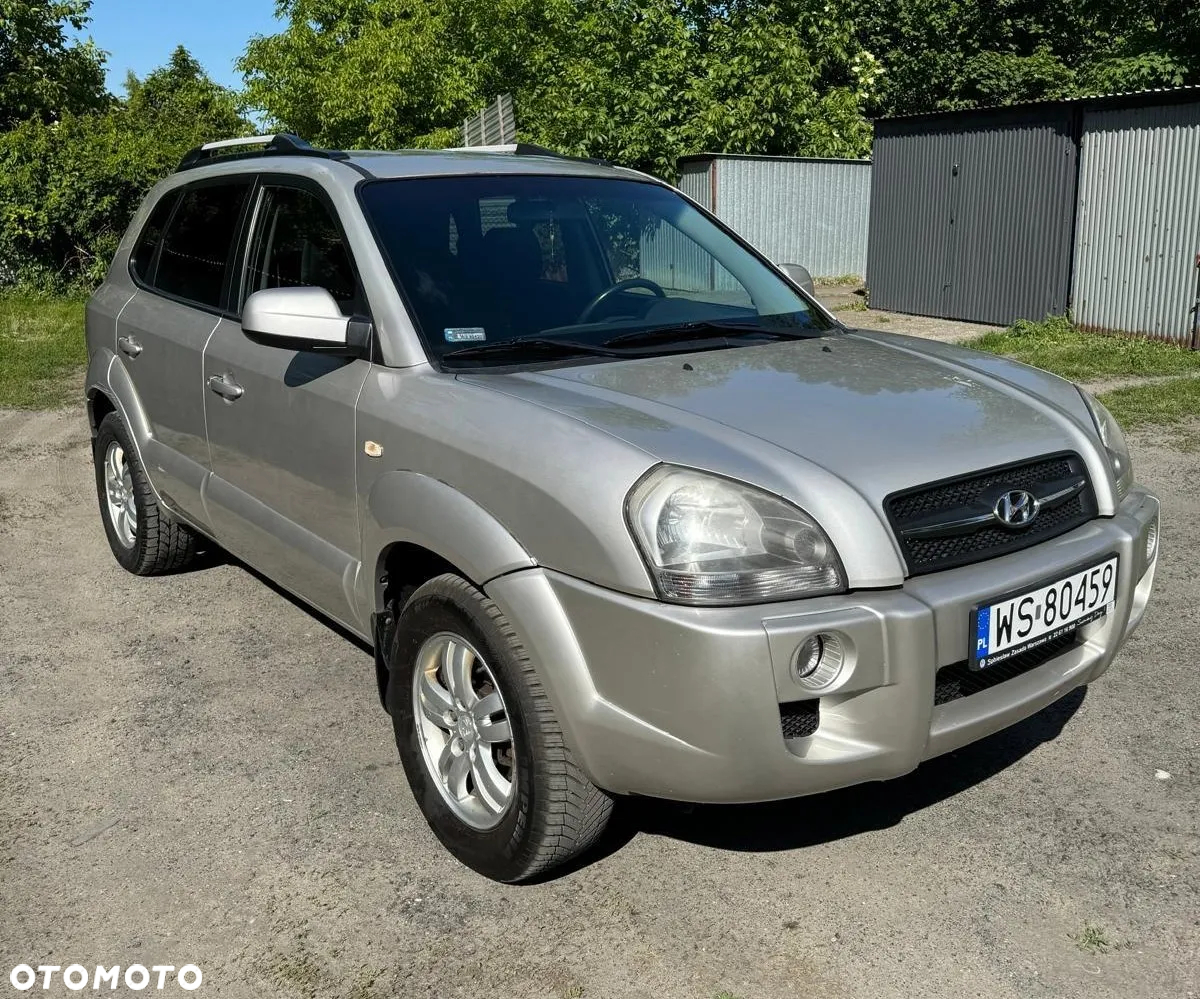 Hyundai Tucson 2.0 Comfort 2WD - 2
