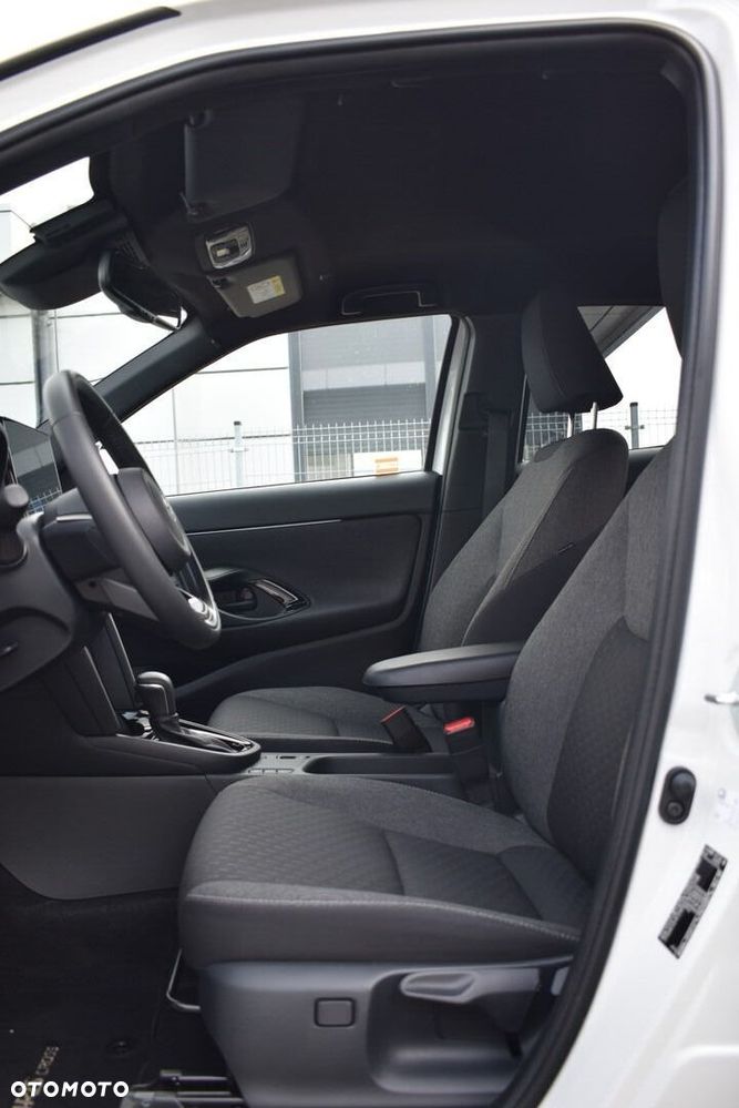 Toyota Yaris Cross Hybrid 1.5 Style - 14