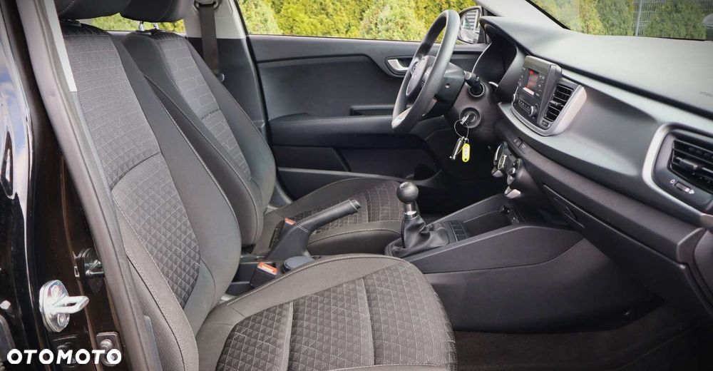 Kia Rio - 18