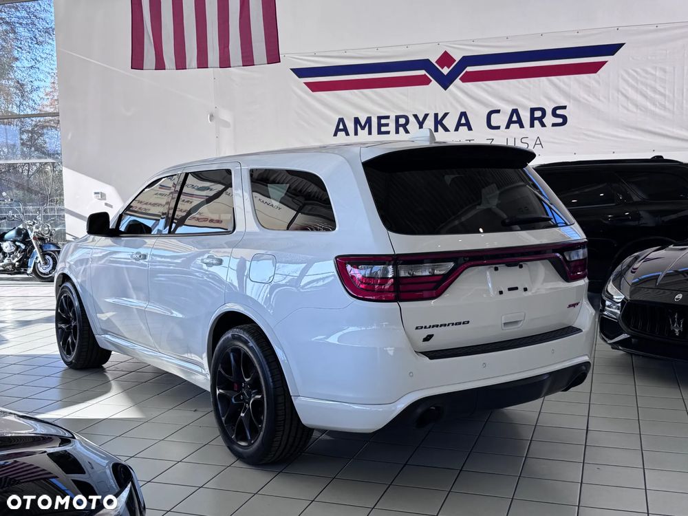 Dodge Durango 6.4 SRT - 4