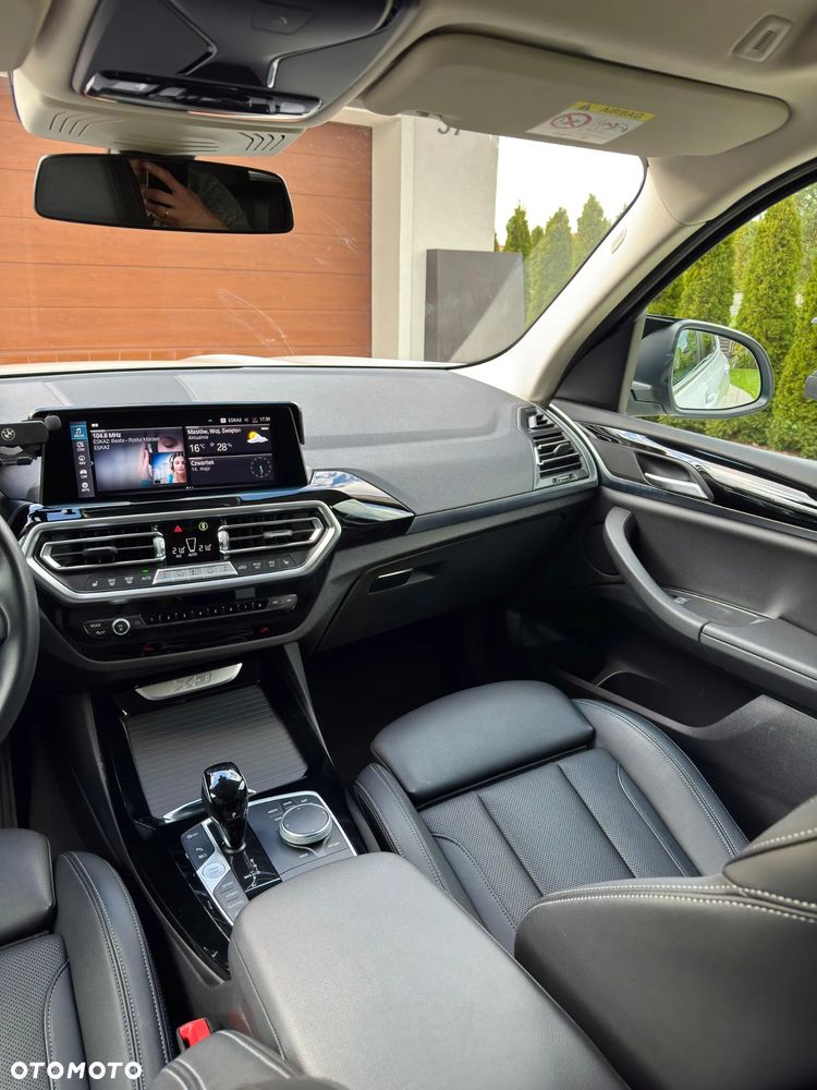 BMW X3 xDrive30e - 19