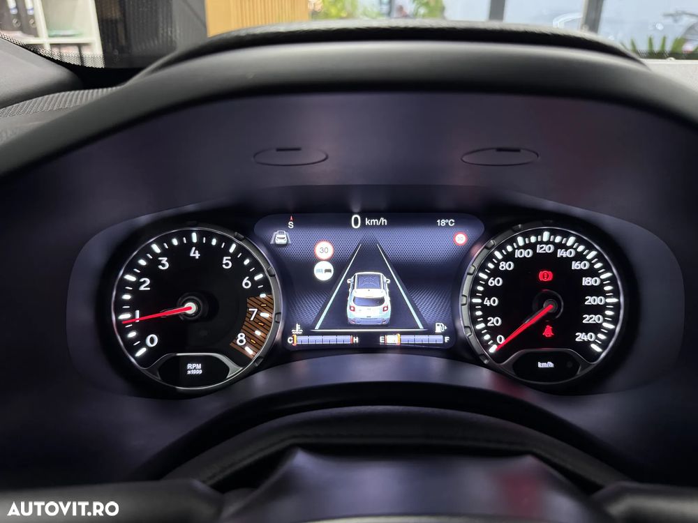 Jeep Renegade 1.0 T-GDI Night Eagle - 15