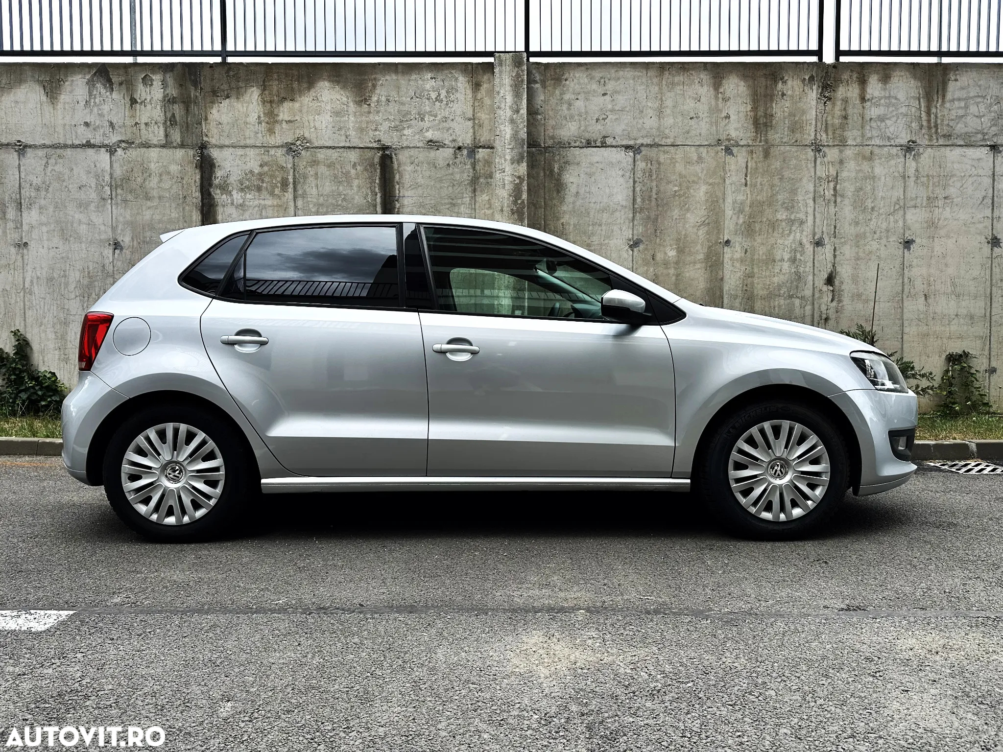 Volkswagen Polo 1.4 Team - 2