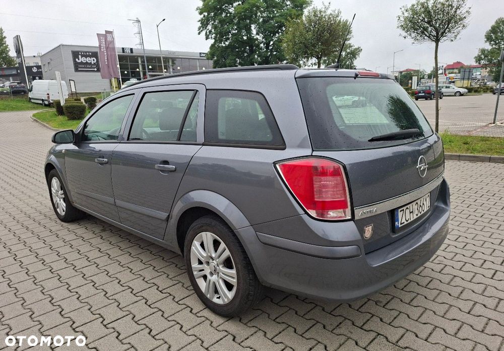 Opel Astra - 10