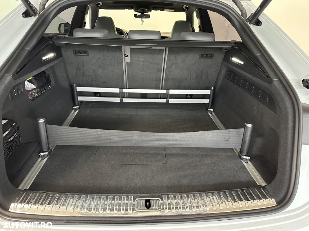 Audi Q8 3.0 55 TFSI e quattro Tiptronic - 38