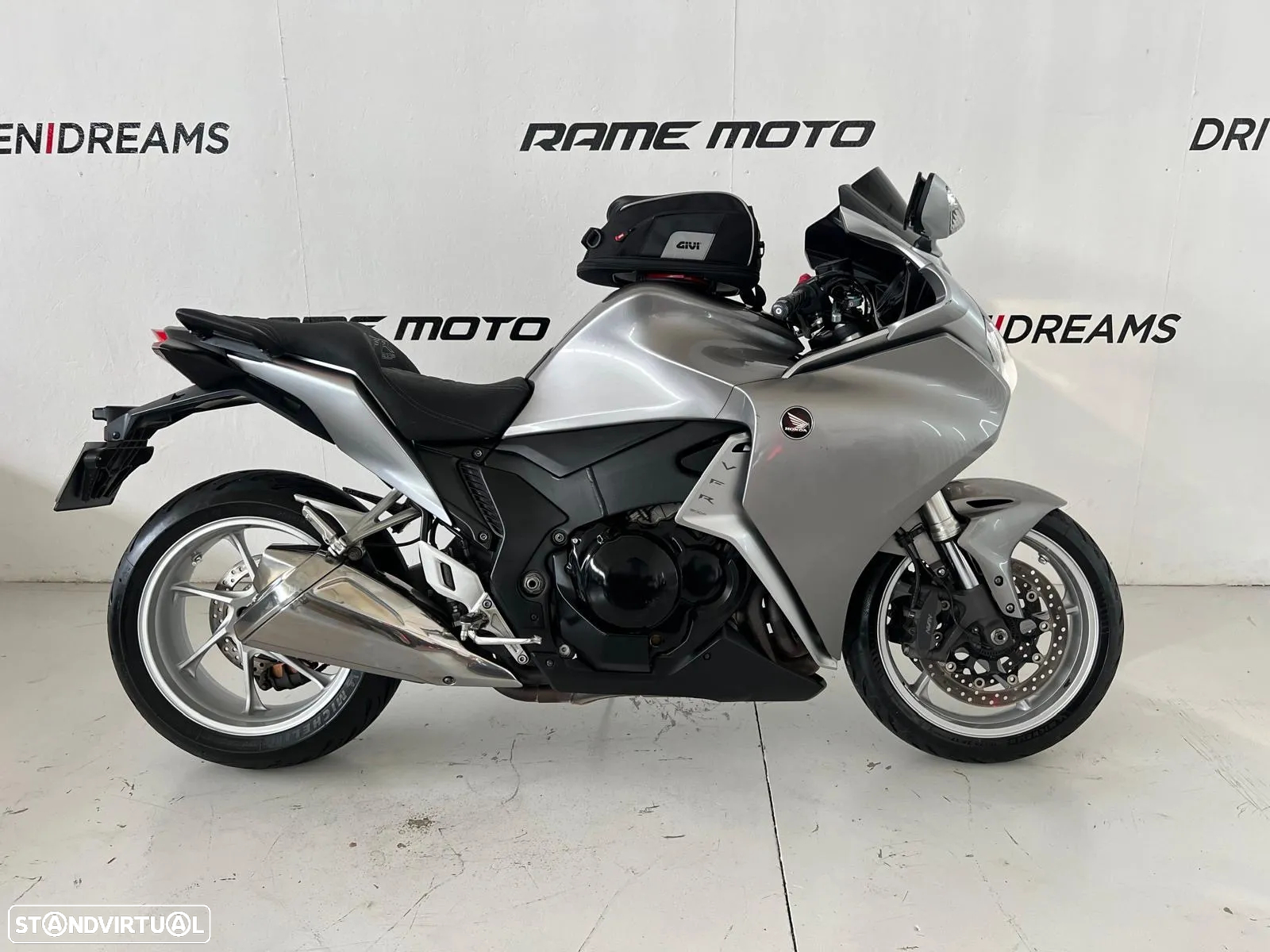 Honda VFR 1200 - 10