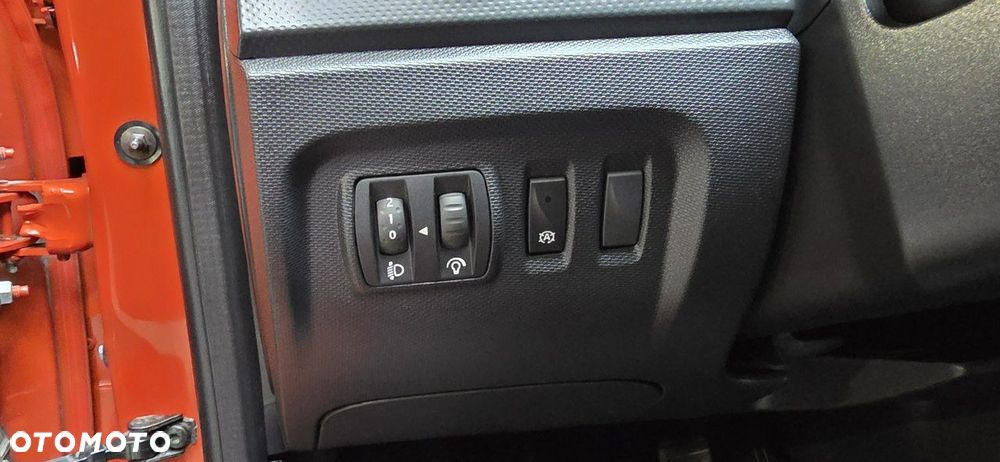 Renault Captur - 19