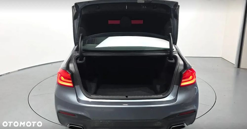 BMW Seria 5 530i xDrive M Sport sport - 20