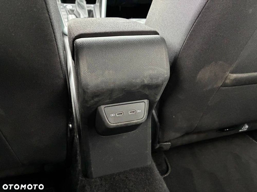 Volkswagen Taigo - 26
