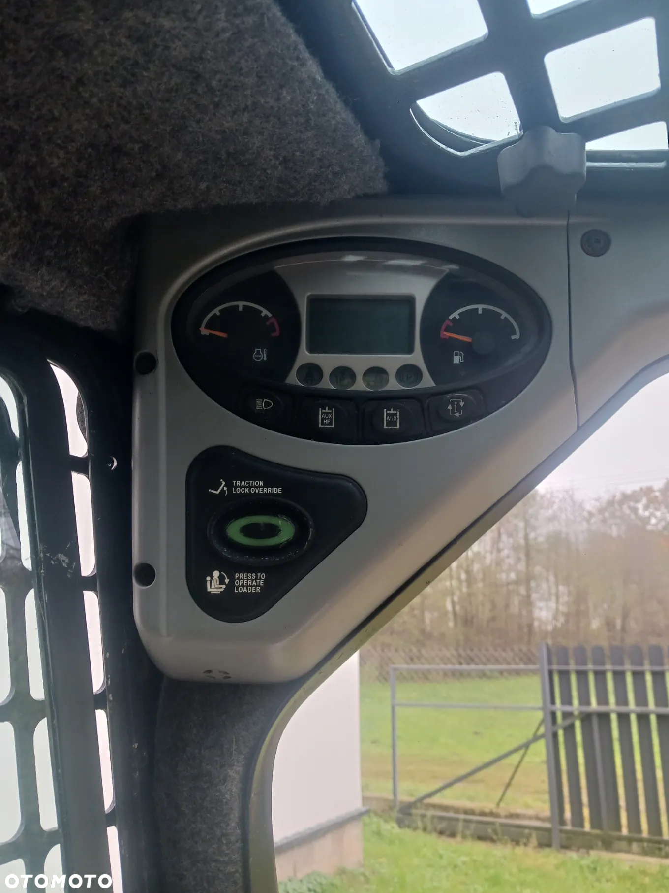 Bobcat S 100 - 16