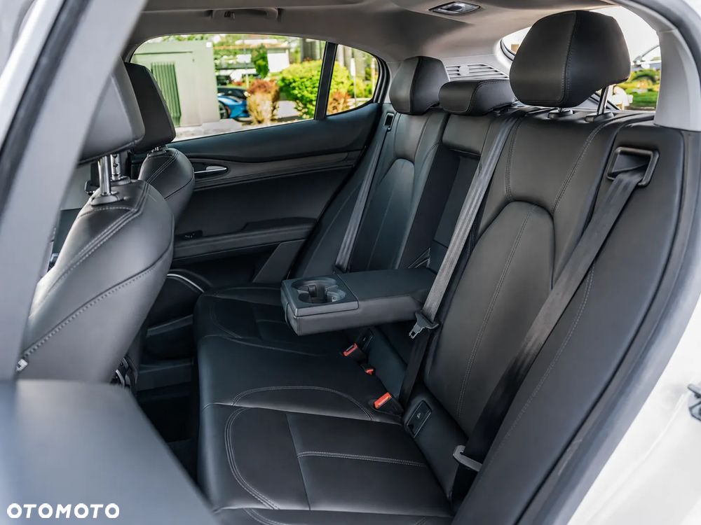 Alfa Romeo Stelvio 2.0 Turbo Veloce TI Q4 - 23