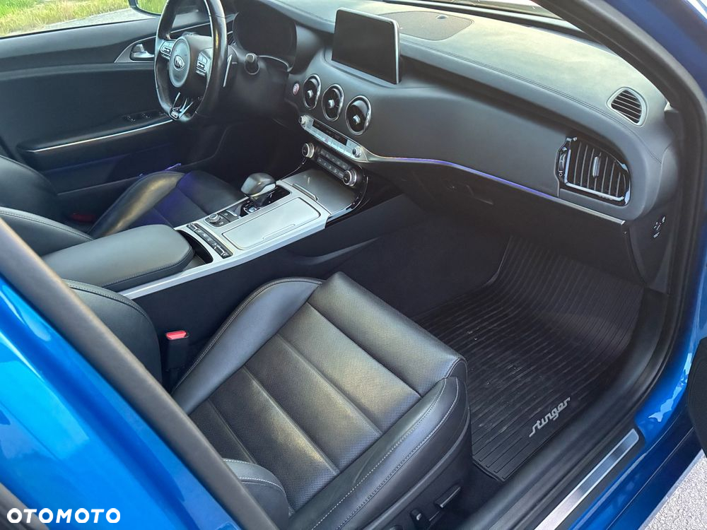 Kia Stinger 2.0 T-GDI GT Line - 27