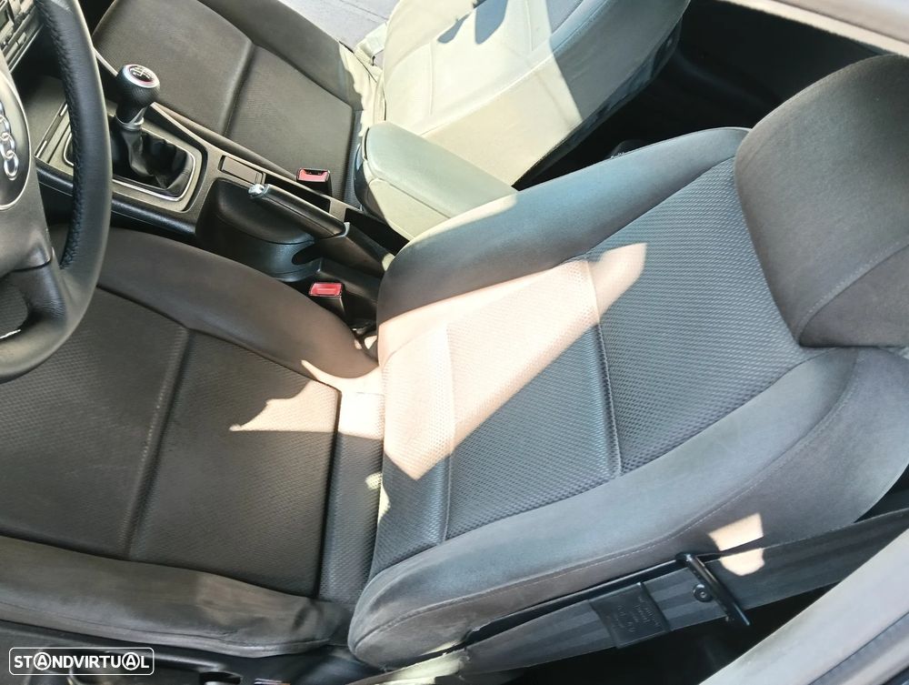 Audi A4 Avant 1.9 TDI - 13