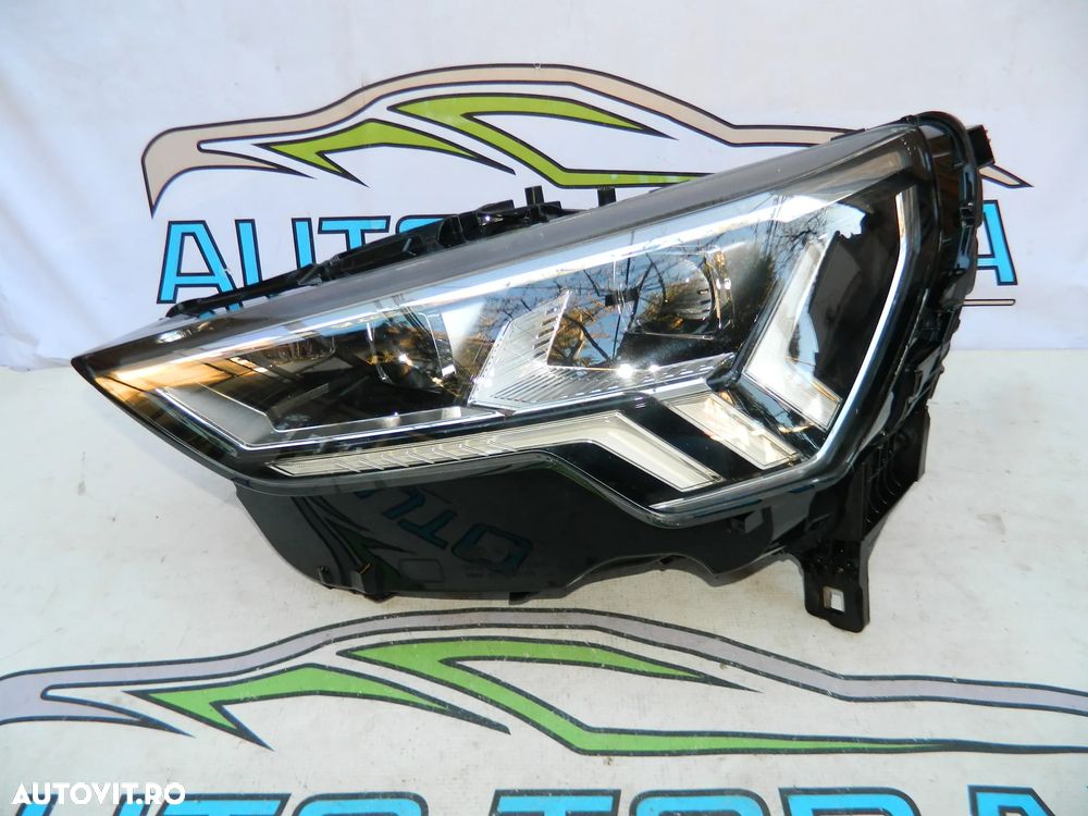 Far stanga Audi Q3 Matrix model 2020-2023 cod 83A941035 C - 2