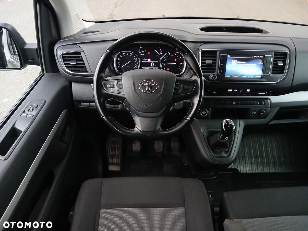 Toyota Proace Verso 2.0 D4-D Long Business - 21
