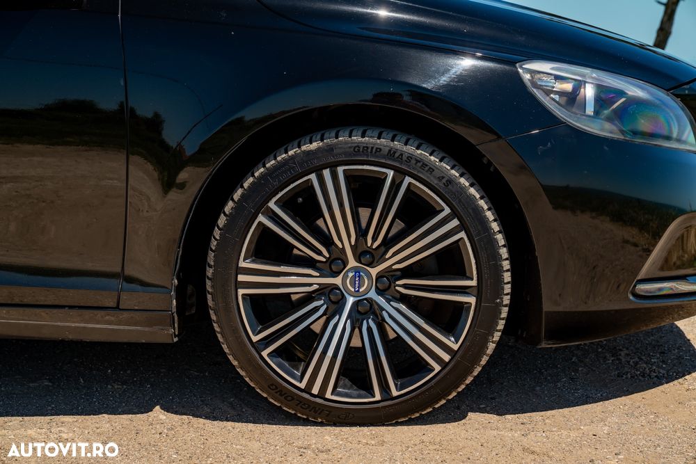 Volvo V40 D2 Aut. Momentum - 9