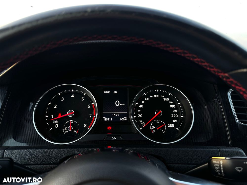 Volkswagen Golf 2.0 TSI BMT GTI - 9