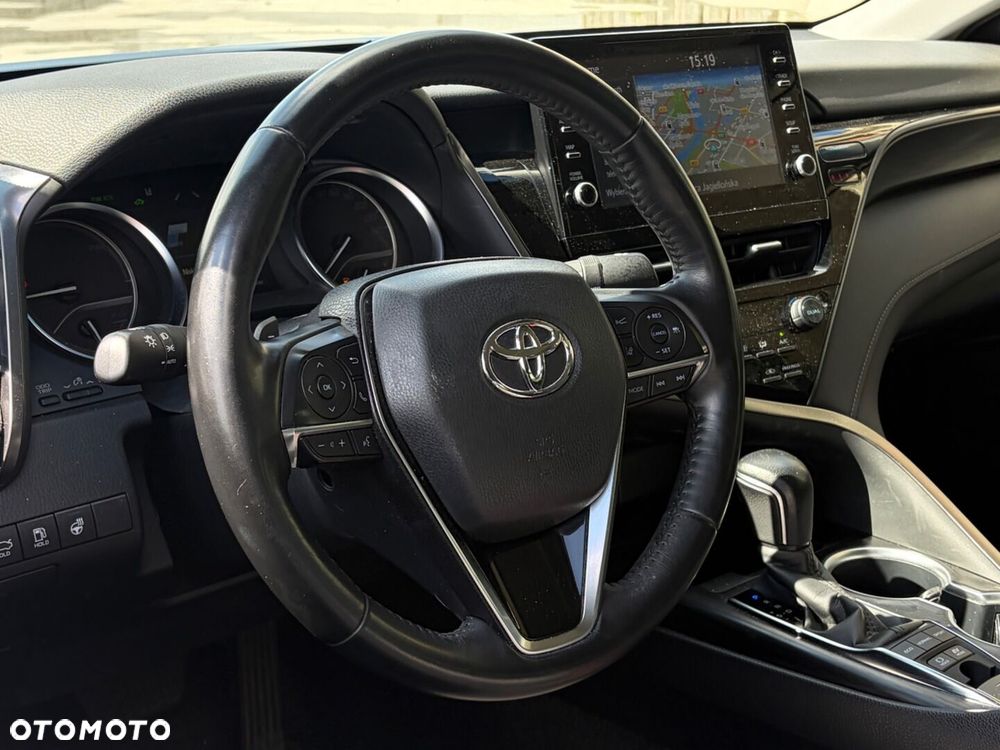 Toyota Camry 2.5 Hybrid Executive CVT - 13