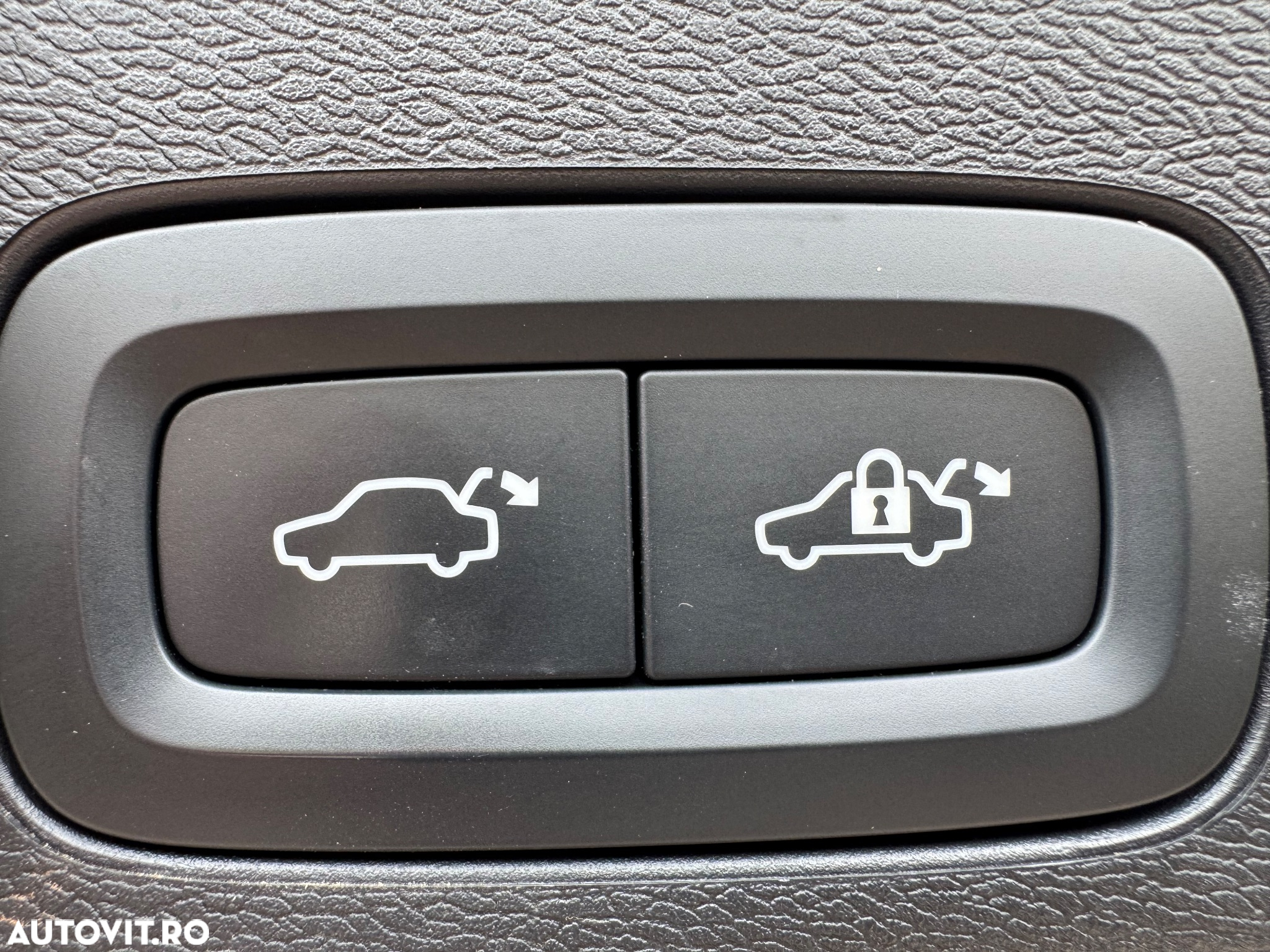 Volvo XC 60 B4 D Geartronic Inscription - 35