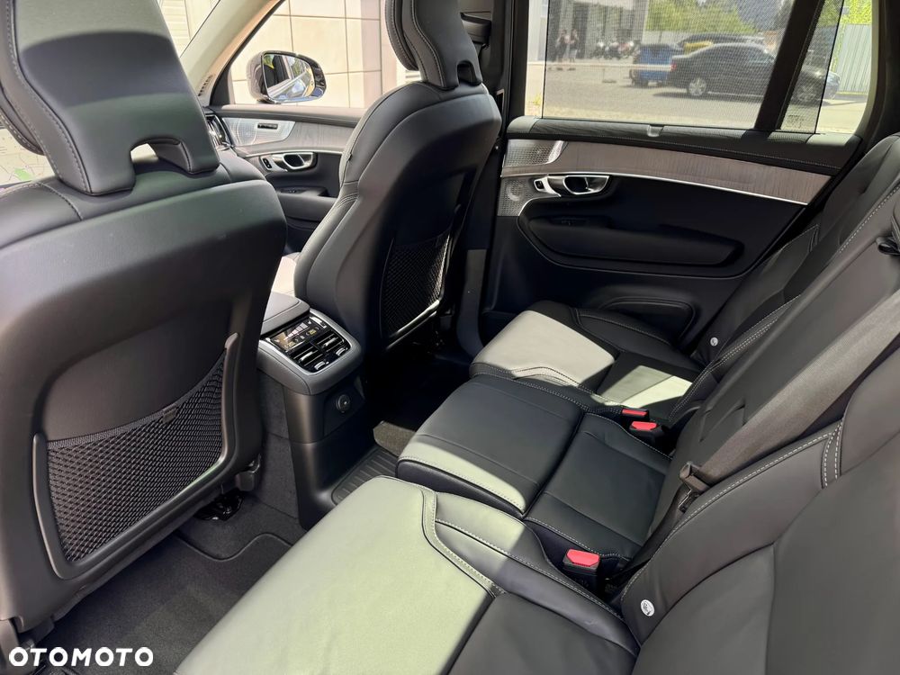 Volvo XC 90 T8 AWD Plug-In Hybrid Ultimate Bright 7os - 23