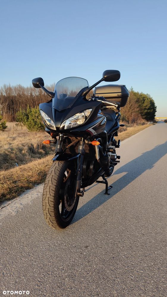 Yamaha FZ6 - 23