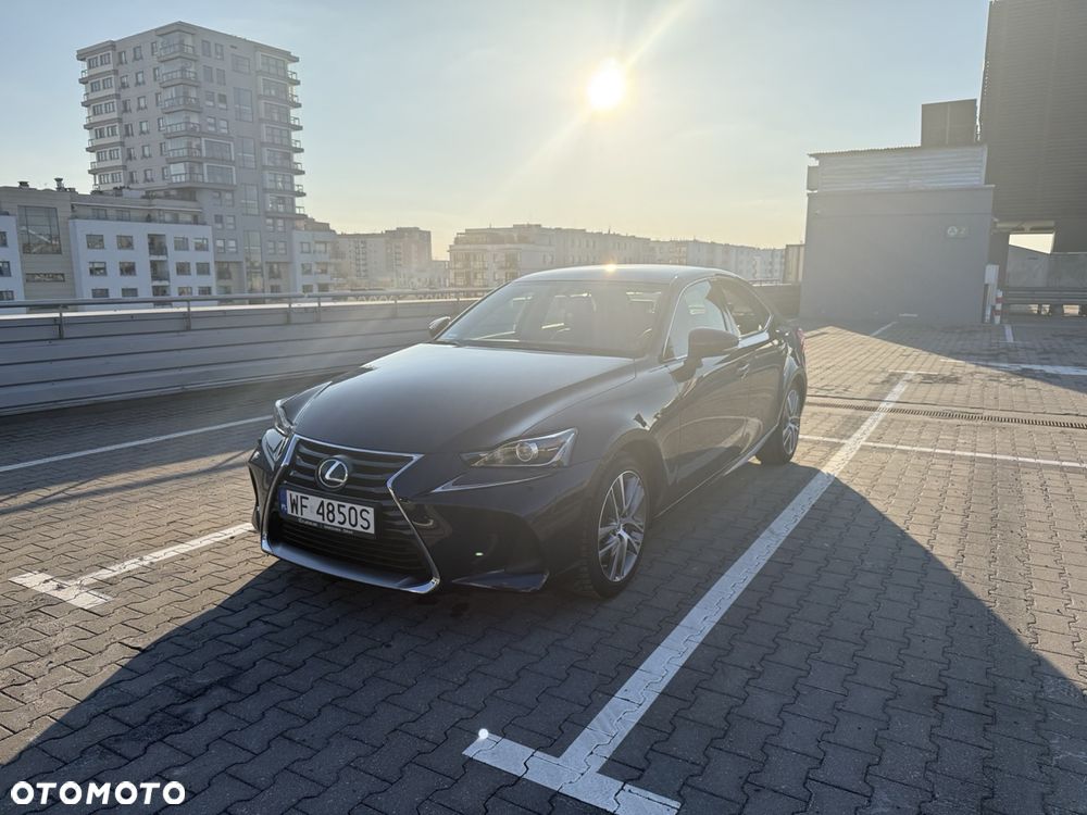 Lexus IS 200t / 300 Elegance - 4