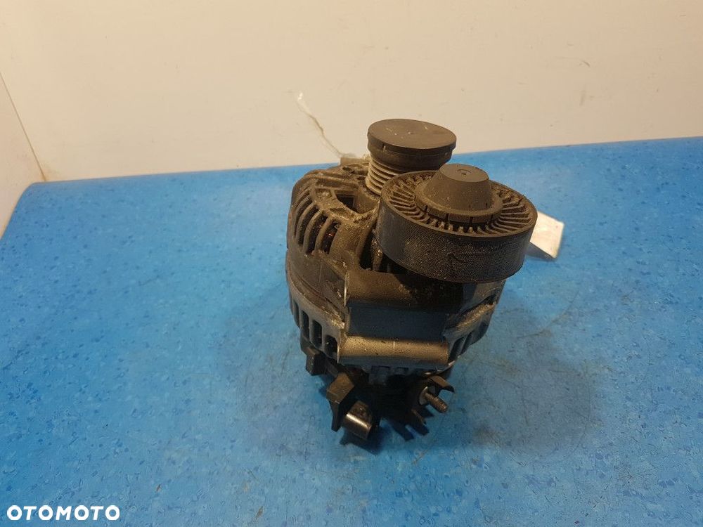 BMW 6 E63 3.0 ALTERNATOR 7543083 - 3