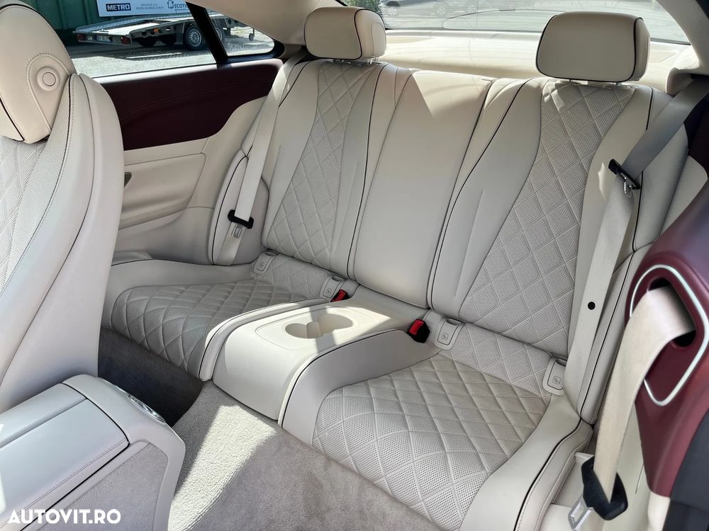 Mercedes-Benz E 220 d 4MATIC - 11
