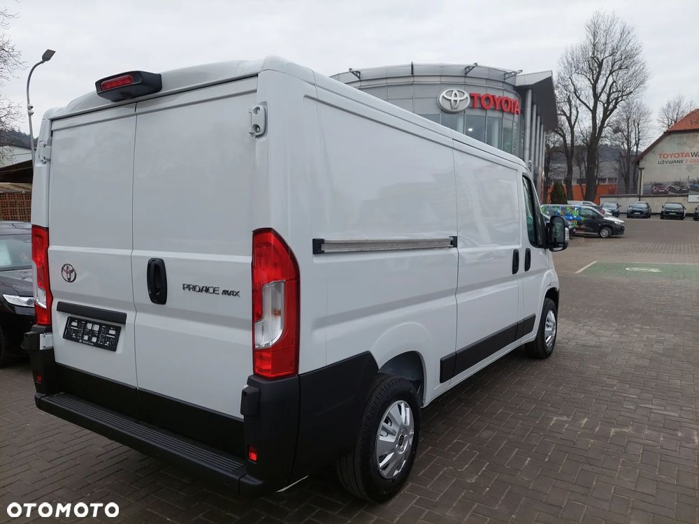 Toyota Proace MAX - 3