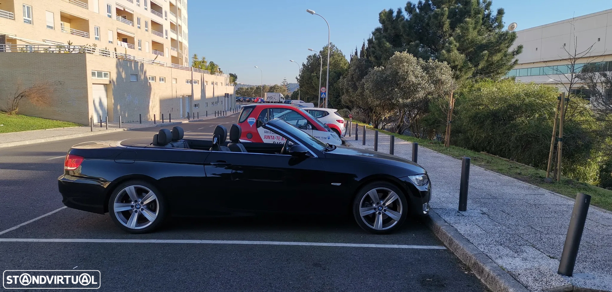 BMW 325 i Auto - 35