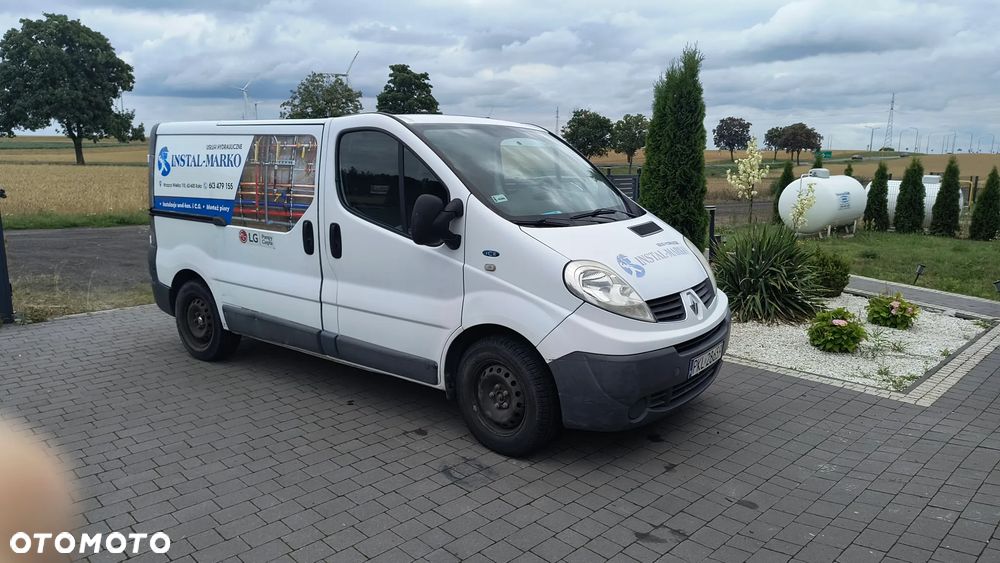 Renault trafic - 1