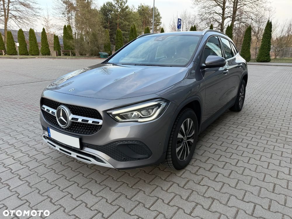 Mercedes-Benz GLA 200 - 9