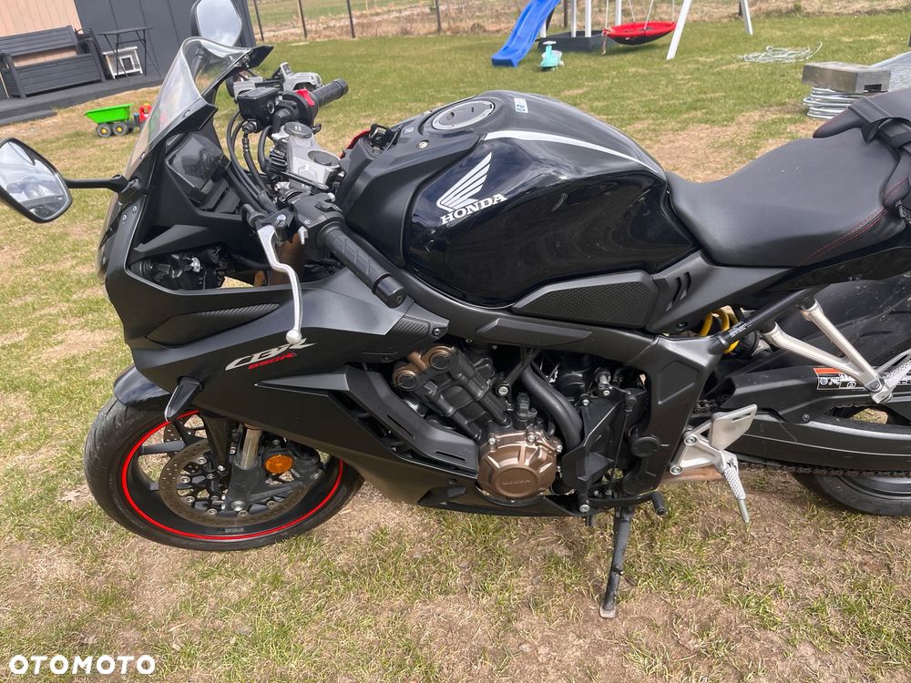 Honda CBR - 3
