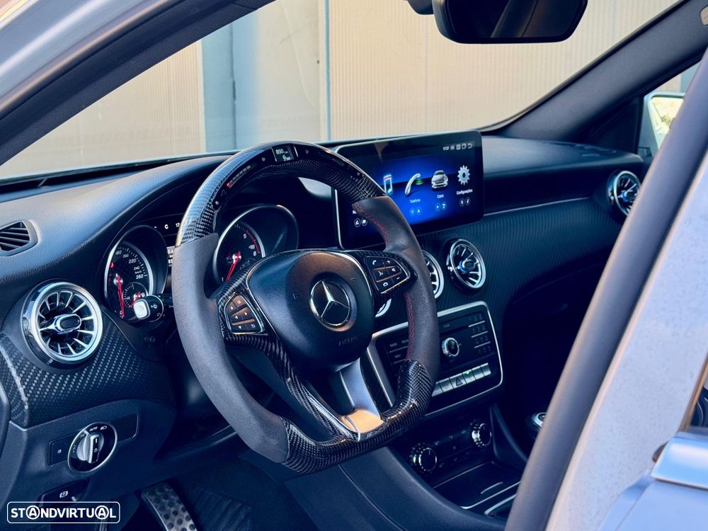 Mercedes-Benz A 180 d AMG Line - 23
