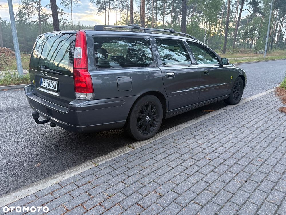 Volvo V70 D Edition - 4
