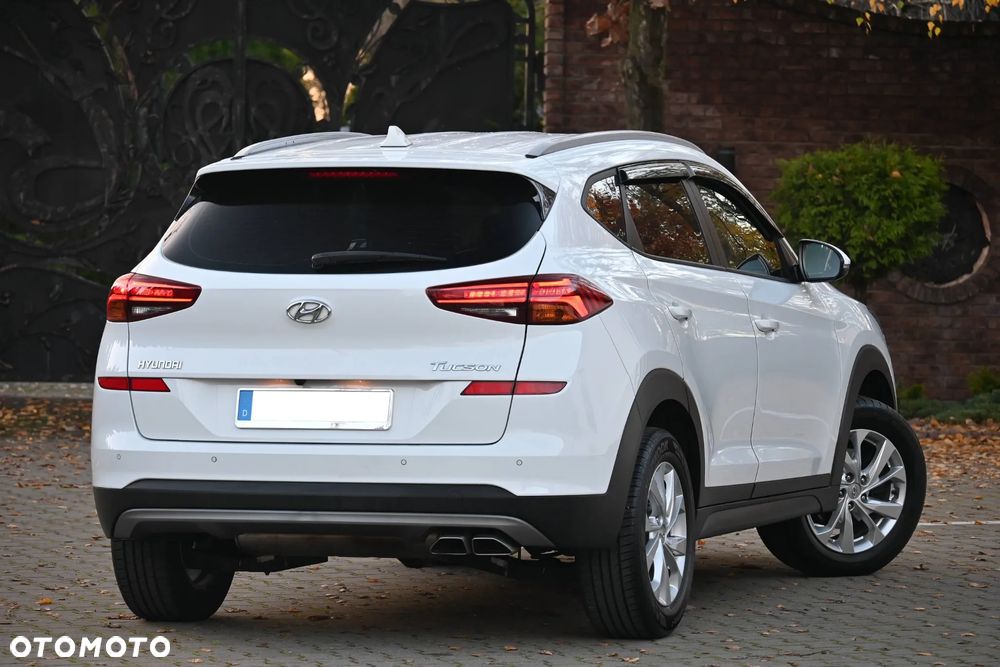 Hyundai Tucson 1.6 T-GDI GO Plus 2WD - 17