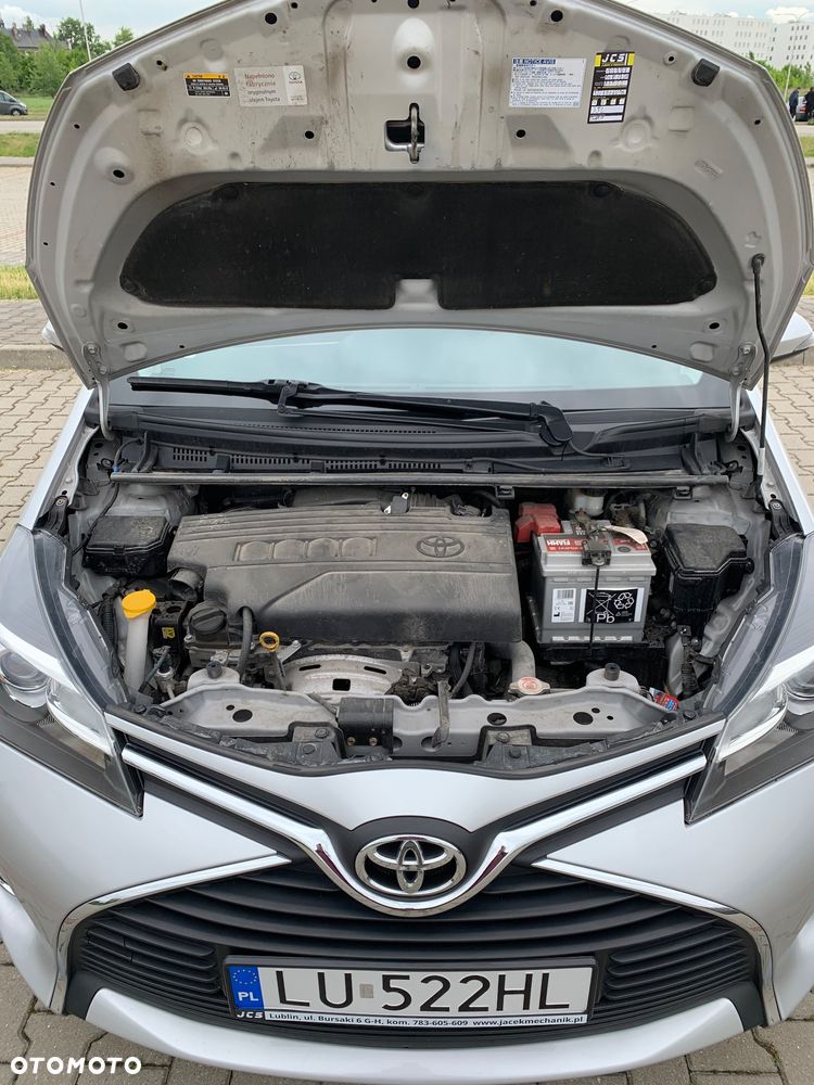 Toyota Yaris 1.33 Premium - 27