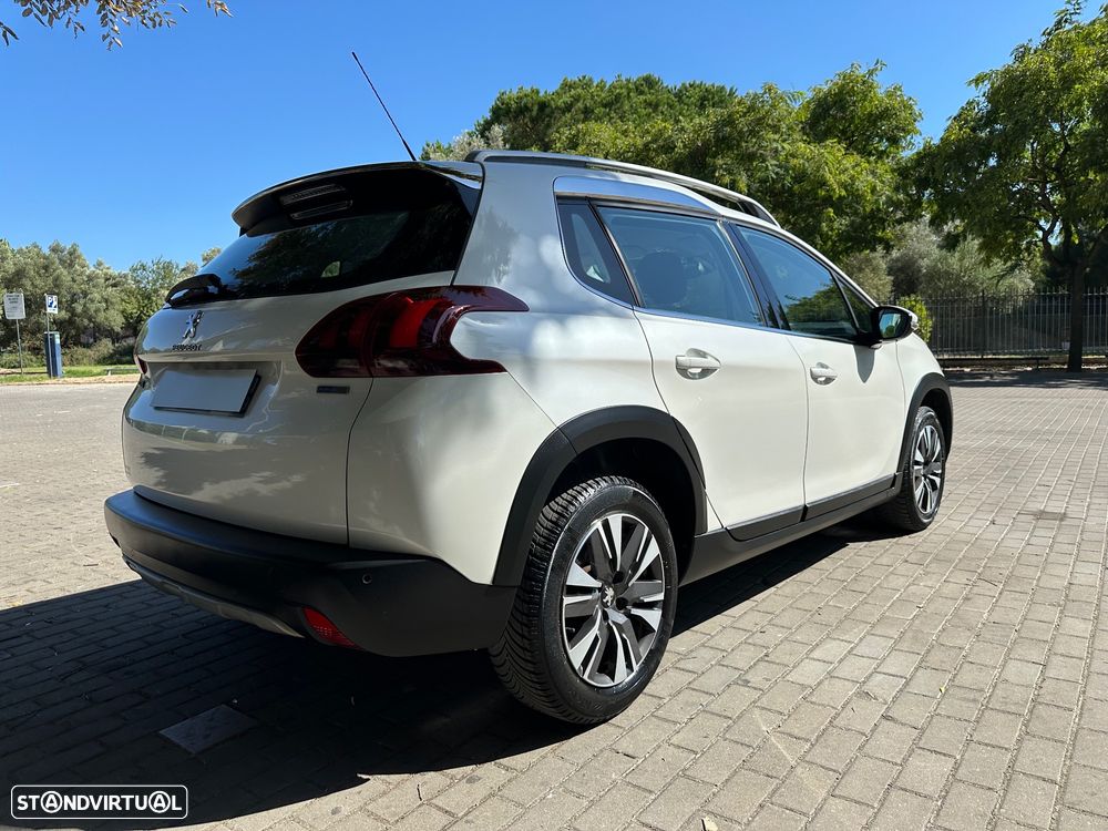 Peugeot 2008 PureTech 110 Stop&Start EAT6 Allure - 6